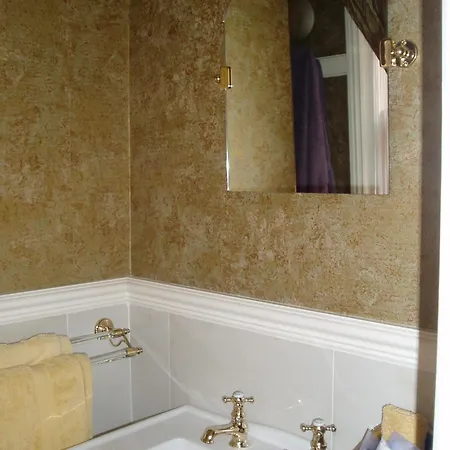 The Villa In Robin Hoods Bay Guest house
