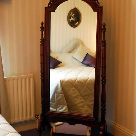 The Villa In Robin Hoods Bay Guest house