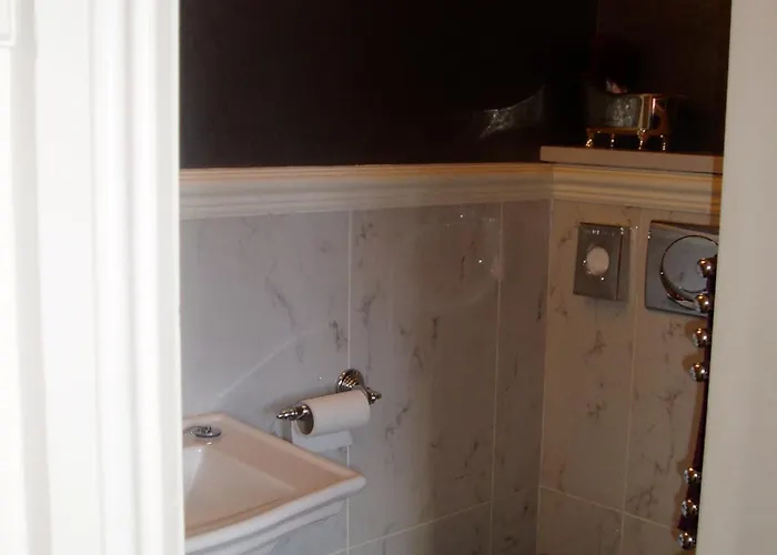 The Villa In Robin Hoods Bay Guest house