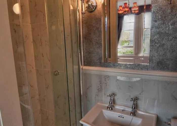 Guest house The Villa In Robin Hoods Bay 4*