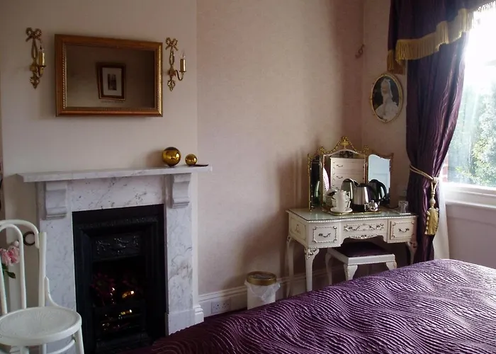 Guest house The Villa In Robin Hoods Bay 4*